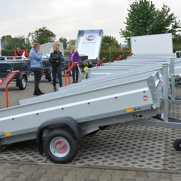 Multifunktionsanhänger Multifunktionsanhänger